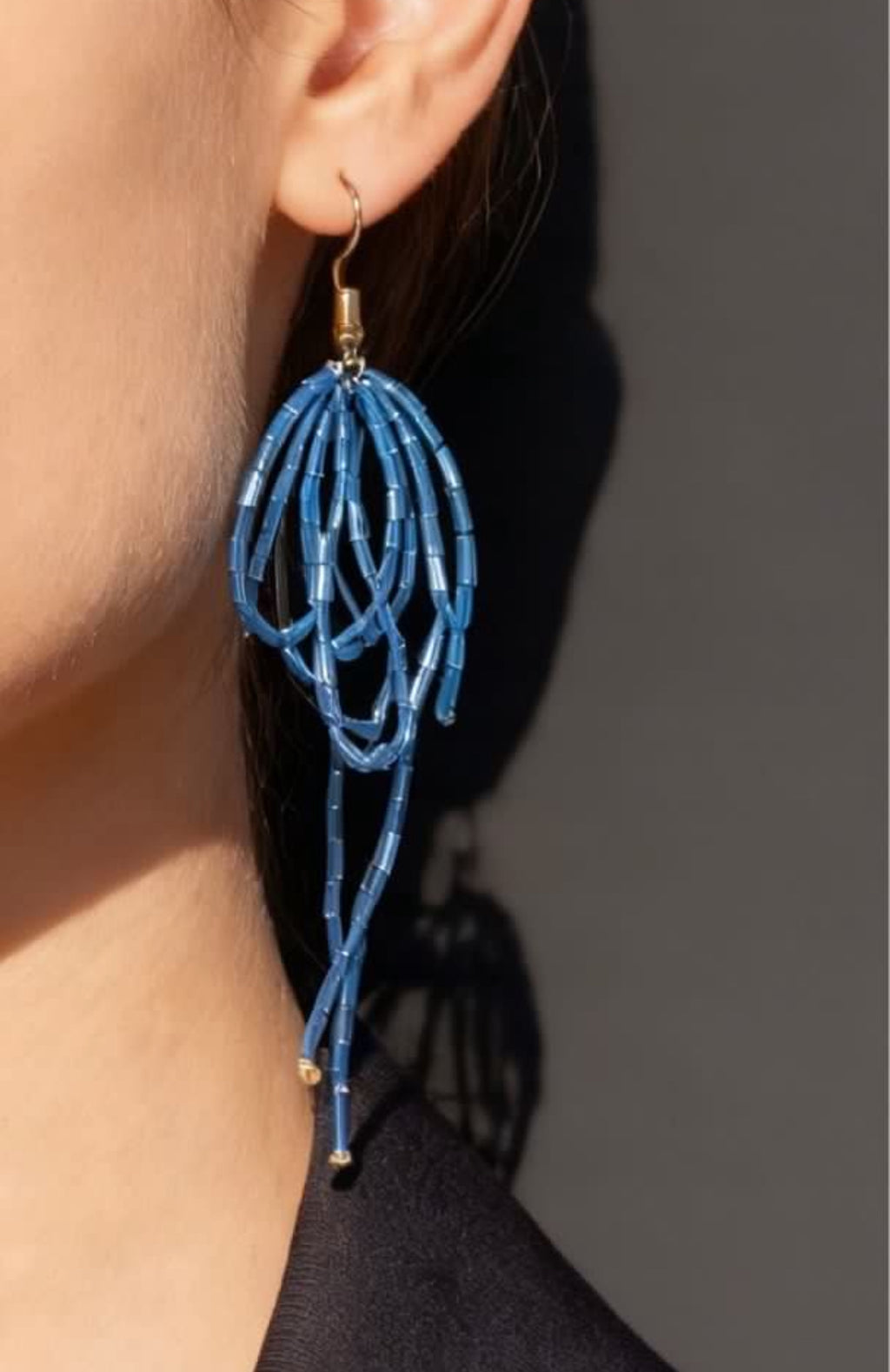 KC Gold Handmade Tassel Earrings｜Designer Beaded Fringe｜Unisex Jewelry｜Light & Elegant｜KC金手工流蘇耳環｜設計款米珠流蘇｜中性耳環｜輕盈靈動