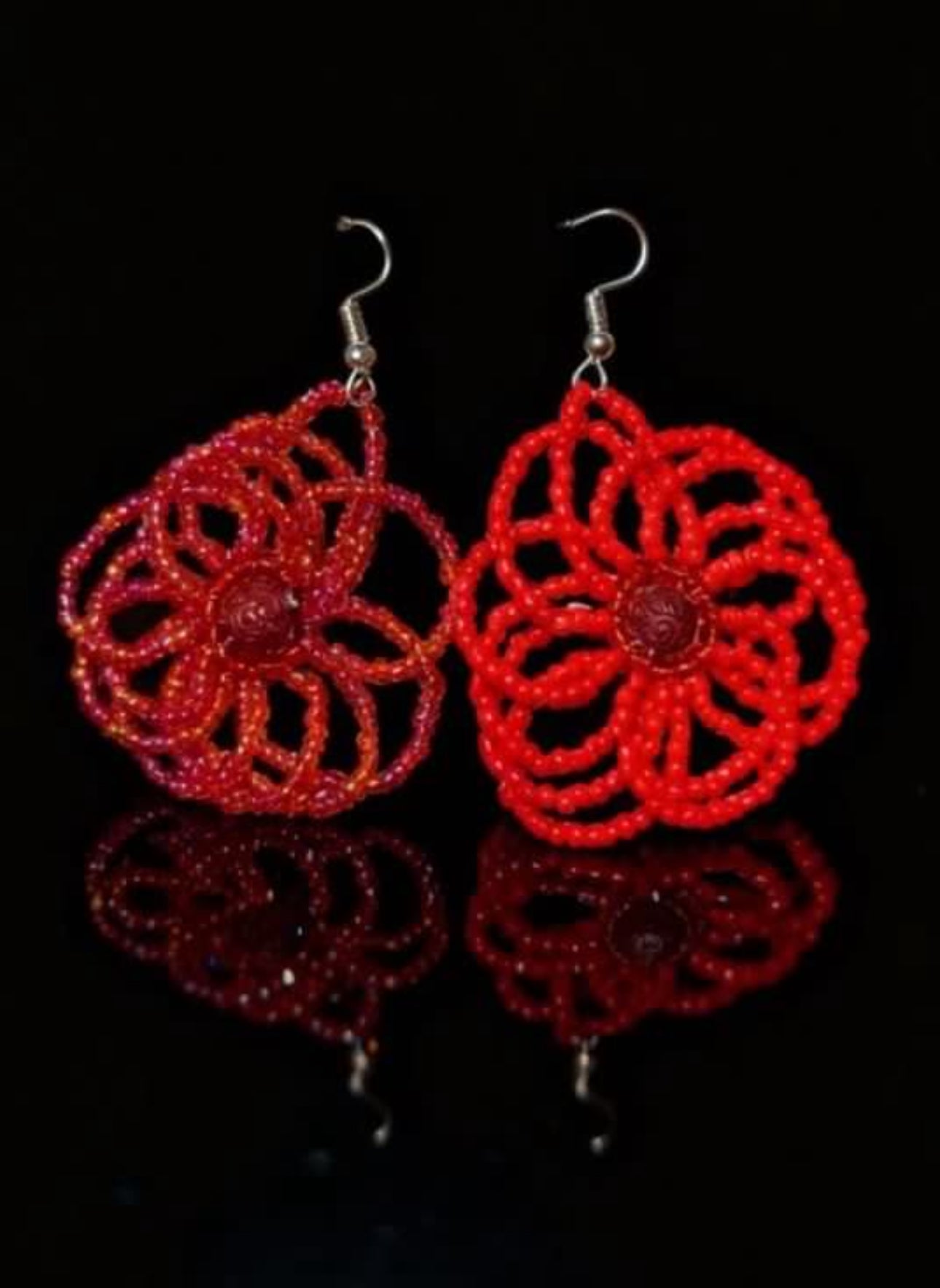 KC Gold Handmade Tassel Earrings｜Designer Beaded Earrings｜Light & Elegant｜KC金手工流蘇耳環｜設計款串珠耳環｜輕盈靈動
