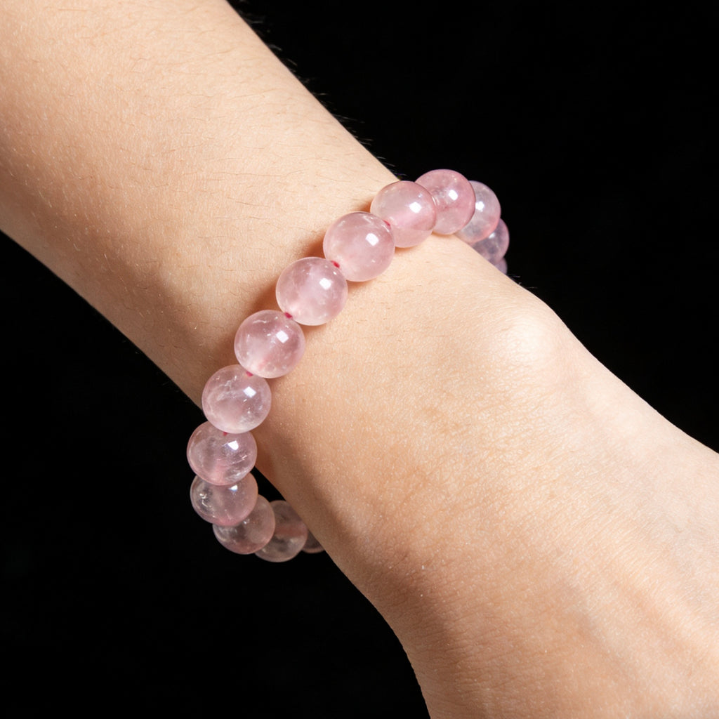 Soft Glow Guardian Crystal Blind Box – Random Natural Crystal Bracelet – Mother's Day Father's Day Birthday Gift｜柔光守護・水晶盲盒｜母親節父親節生日禮物｜可備註手圍14-18cm