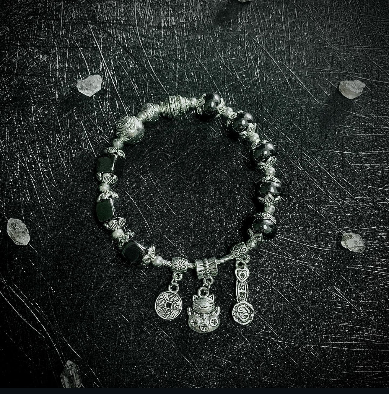 Hematite Serendipity Box｜Custom Size・Choose Your Meaning・Random Charm Style｜赤鐵礦結緣盲盒｜客製手圍・選擇寓意・隨機藏銀配飾 海底輪