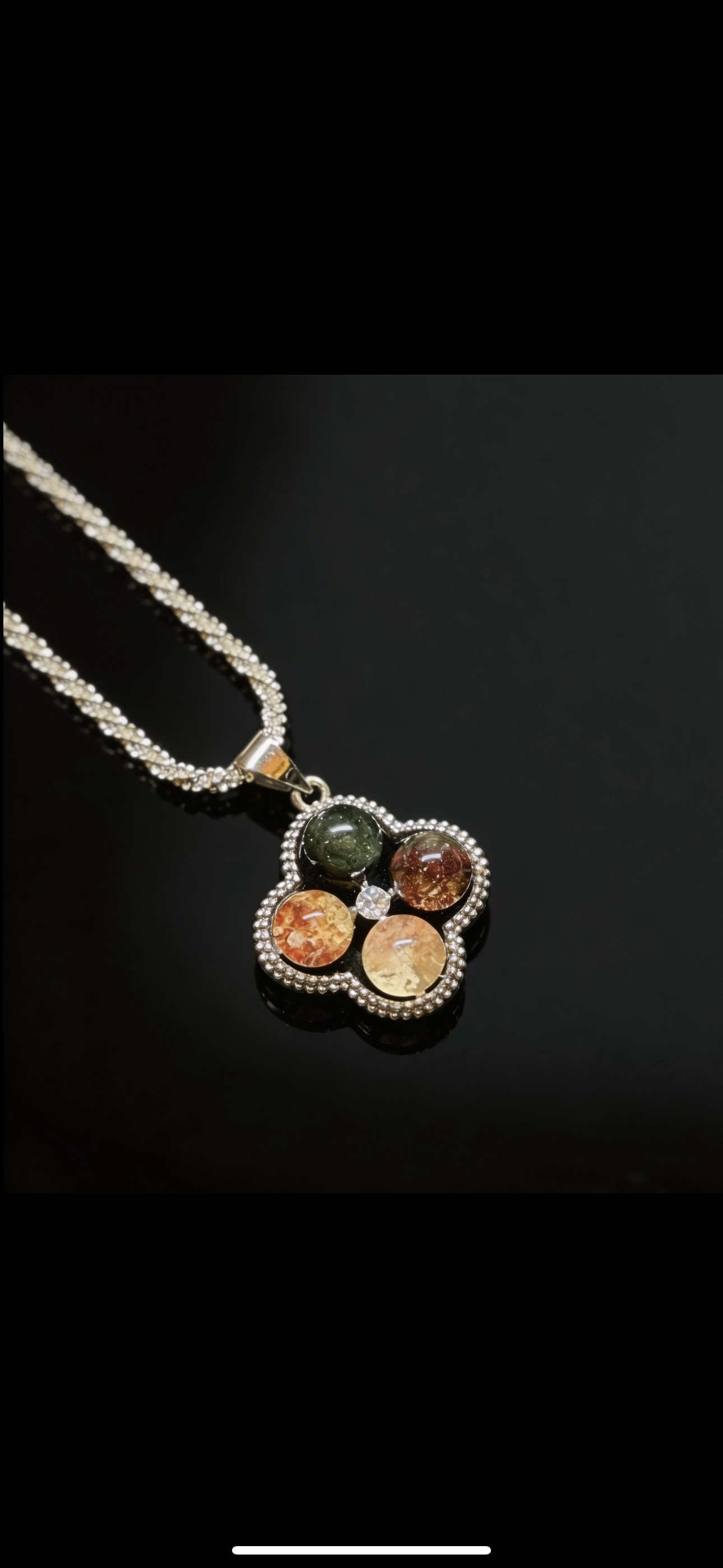 Four Seasons Phantom Quartz Necklace |四季幽靈四葉草項鍊